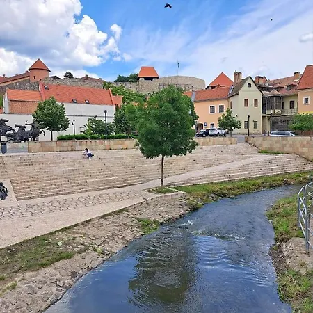 Bb21 - Centre Eger