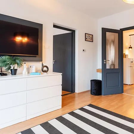 Bb21 - Centre Apartment